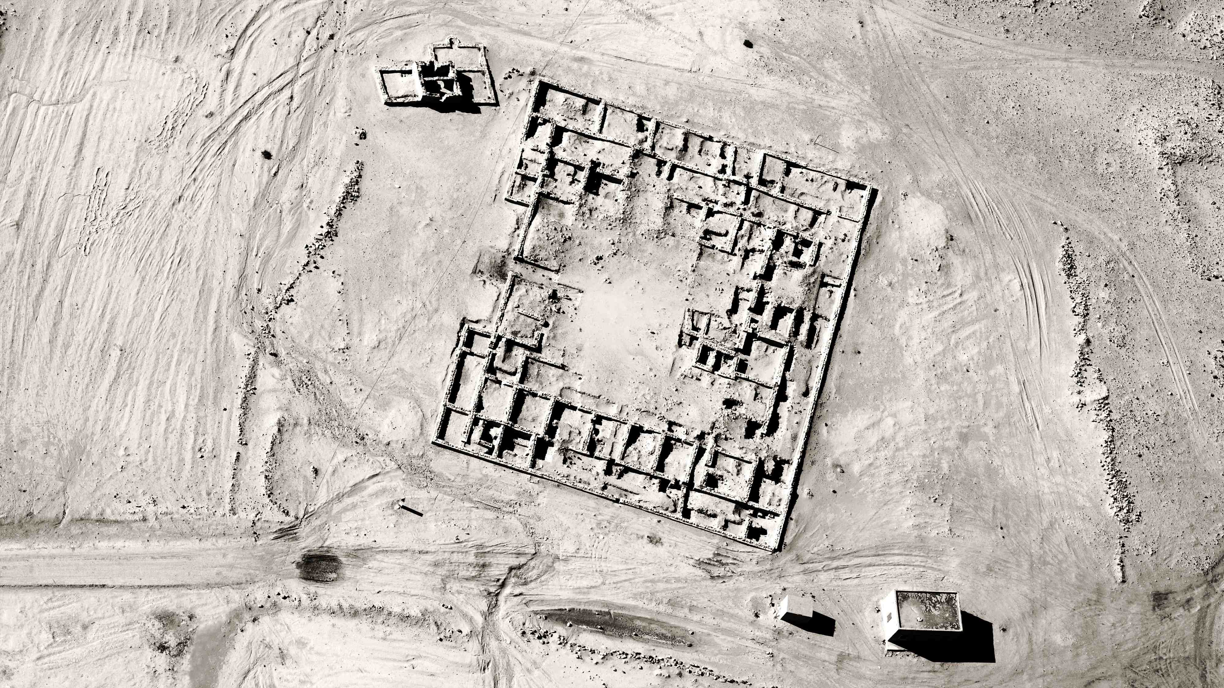 1602 Jananne al-ani shadow sites.jpg
