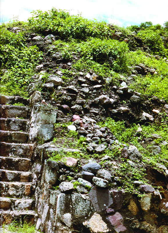1801 ana mendieta burial pyramid