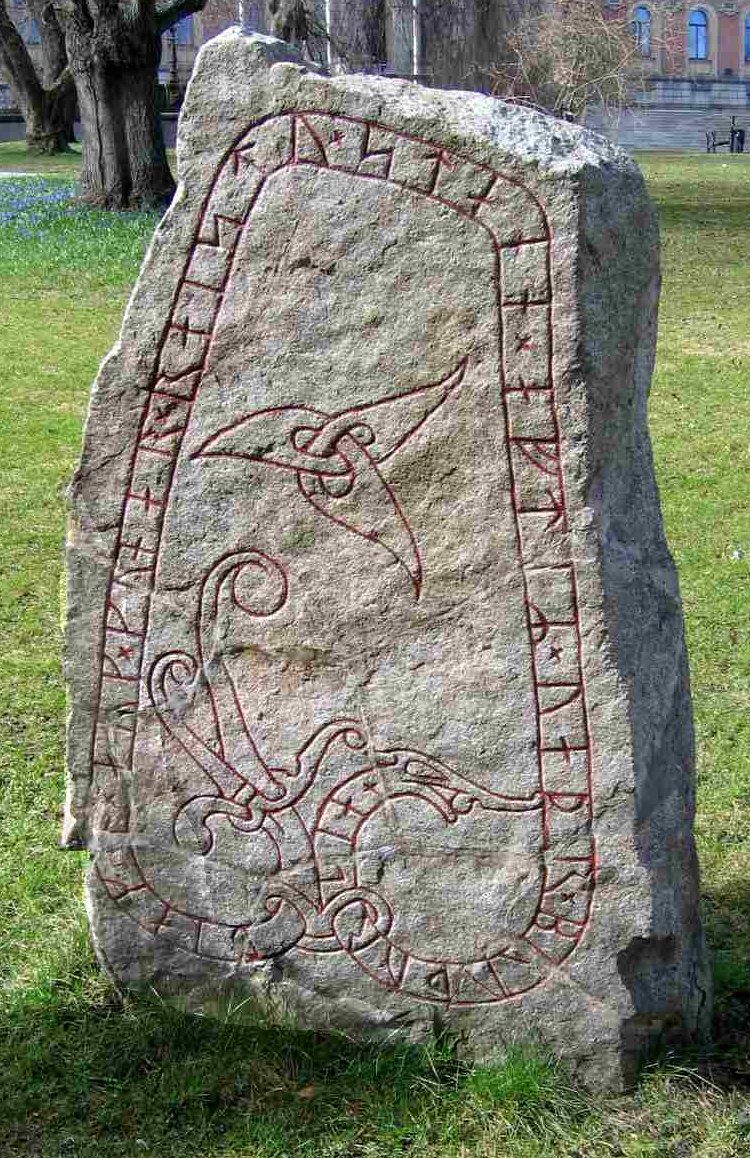 1801 triquetra on runestone Uppsala
