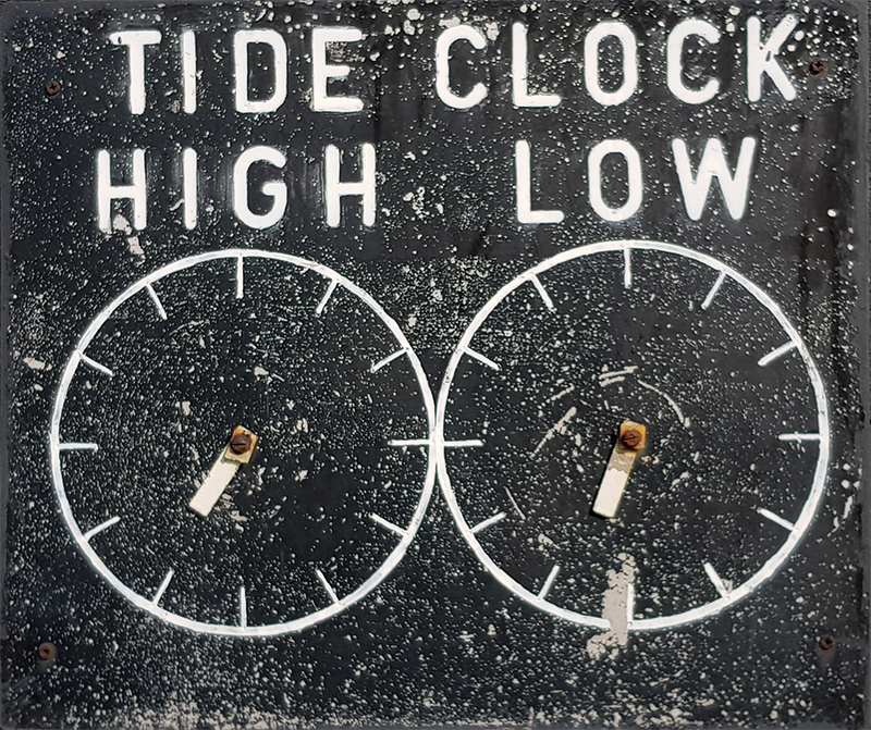 1904 tide clock