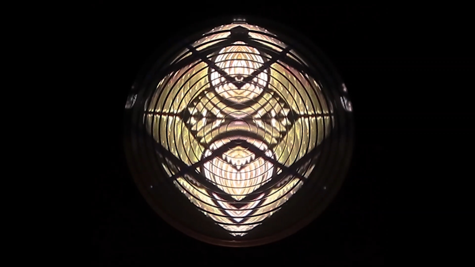 1910 At a distance lamp 2